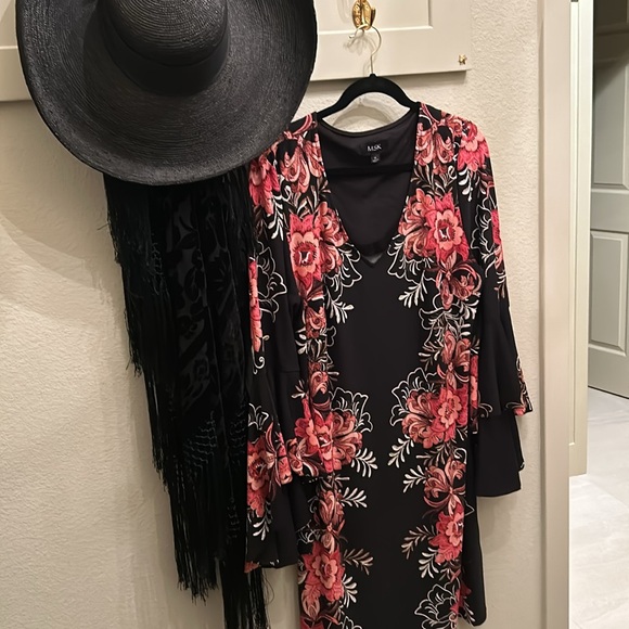 MSK Dress with dramatic Bell Sleeves in Beautiful Floral Jersey Stretch Size 14 - Picture 7 of 11